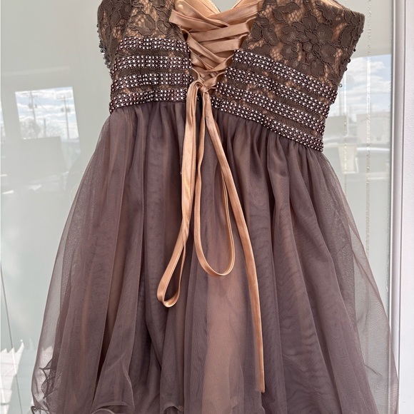 Elegant Brown Corset Beaded Dress/Prom/Homecoming - Picture 3 of 5